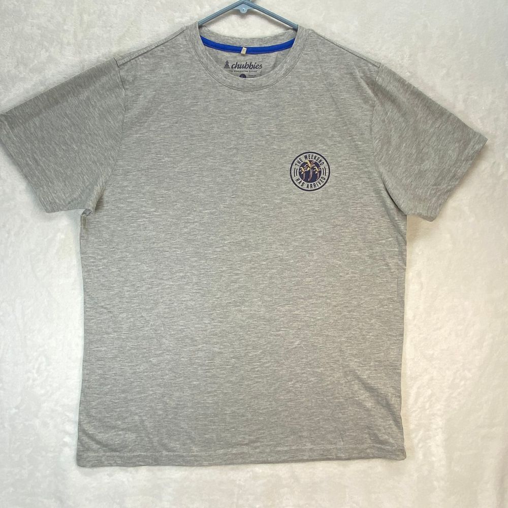 Chubbies Graphic T-Shirt The Weekend Has‎ Arrived Crew Neck Gray Men's L